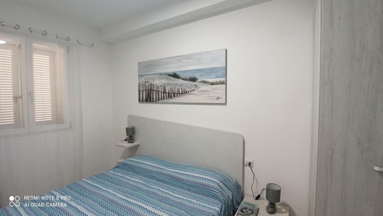 Gioiellino Sardo Apartment กัสเตลซาร์โด ภายนอก รูปภาพ